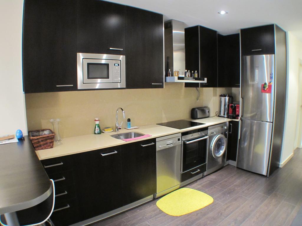 Barcelona4Seasons - Muntaner Appartement Buitenkant foto