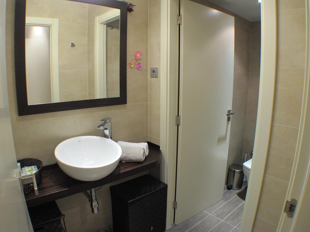 Barcelona4Seasons - Muntaner Appartement Buitenkant foto